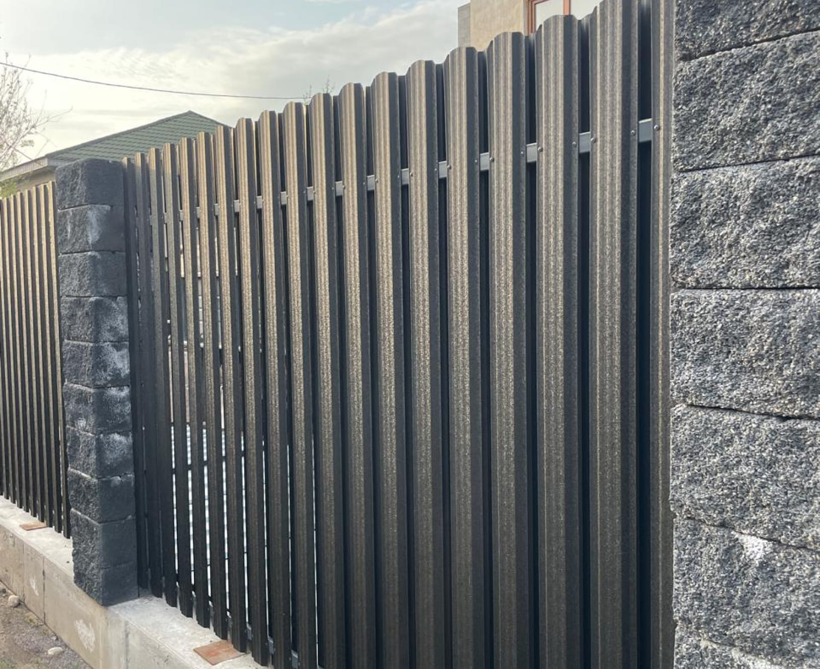 евроштакетник металлический